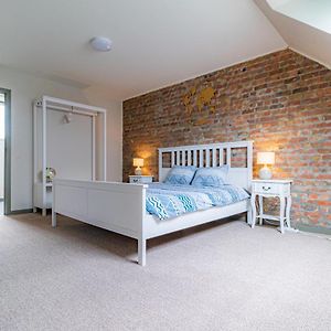 Kamer met een King Size Bed